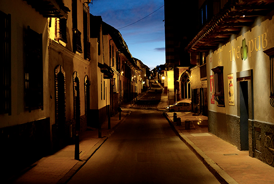Historic City Tours Bogotá - 1 - Premium Golf Experience